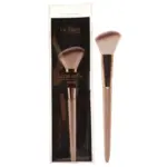 לסרה מב.איפור זוויתית22 / Angular Brush- 22